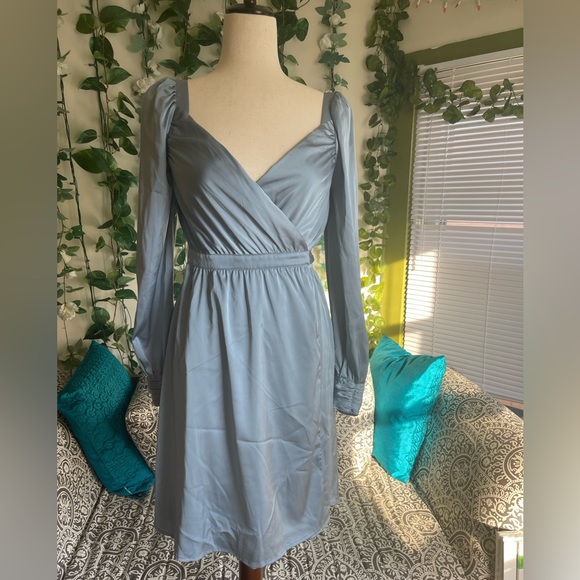 Backyard Roses Satin Dress! ✨🍸 - Picture 2 of 5